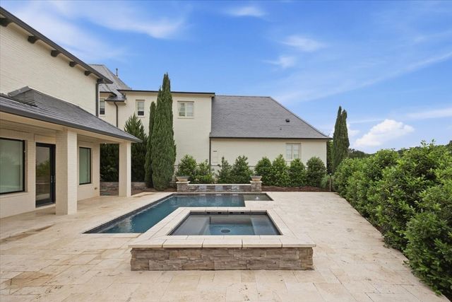 4153 Idlewild Drive, Fort Worth, TX 76107