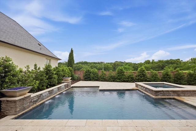 4153 Idlewild Drive, Fort Worth, TX 76107