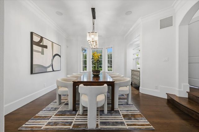 4153 Idlewild Drive, Fort Worth, TX 76107