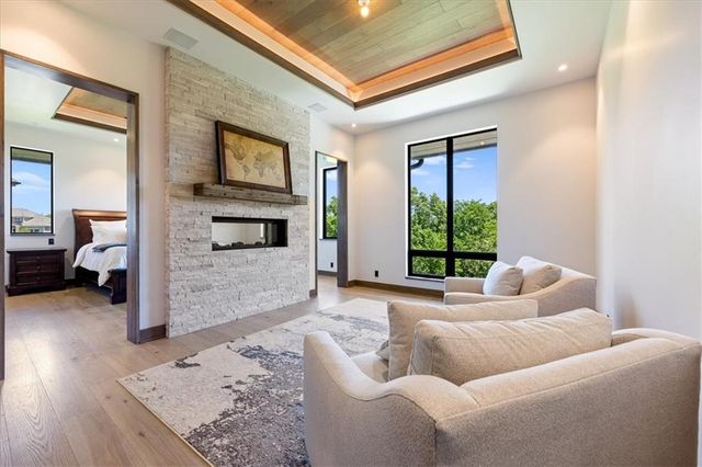 21205 W 94th Terrace, Lenexa, KS 66220