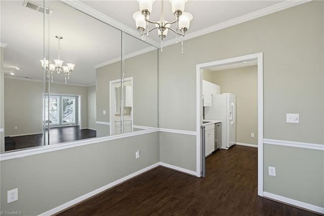 7104 Riverview Knoll Court, Clemmons, NC 27012