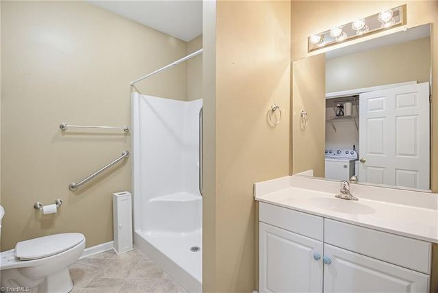 7104 Riverview Knoll Court, Clemmons, NC 27012