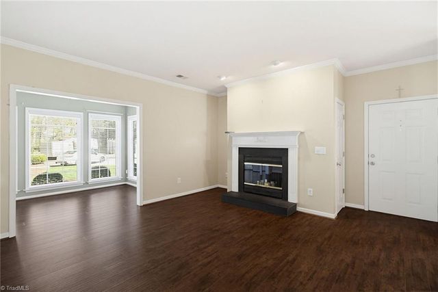7104 Riverview Knoll Court, Clemmons, NC 27012