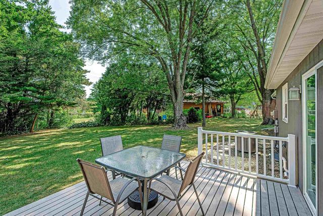 3614 BITTNER Lane, Mcfarland, WI 53558