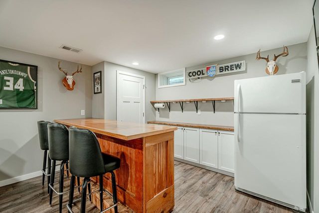 3614 BITTNER Lane, Mcfarland, WI 53558