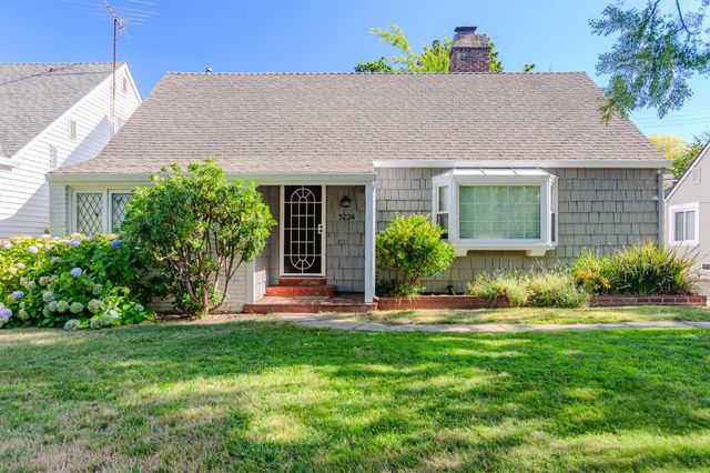5224 21st Ave, Sacramento, CA 95820