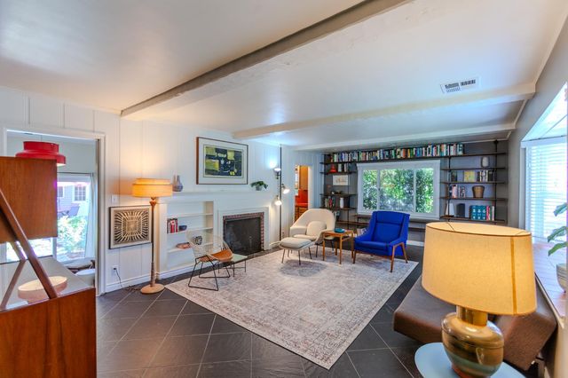5224 21st Ave, Sacramento, CA 95820