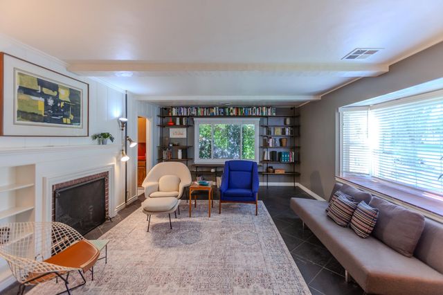 5224 21st Ave, Sacramento, CA 95820