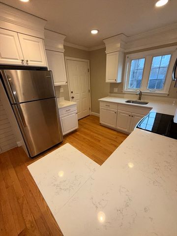 132 Greene 2, Quincy, MA 02170