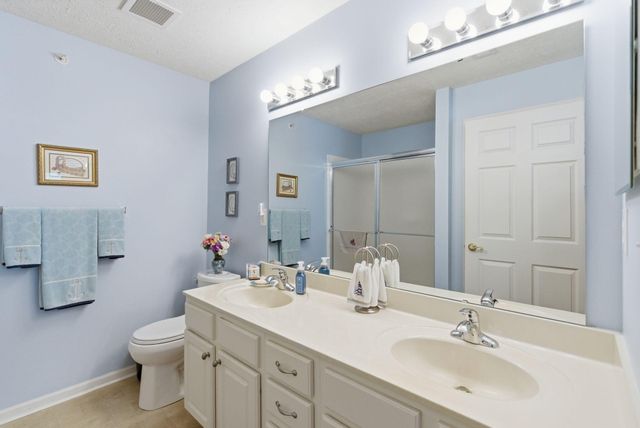 2312 Remington Way 2103, Lexington, KY 40511