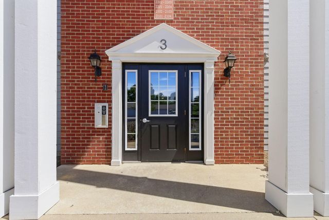 2312 Remington Way 2103, Lexington, KY 40511