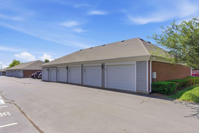 2312 Remington Way 2103, Lexington, KY 40511
