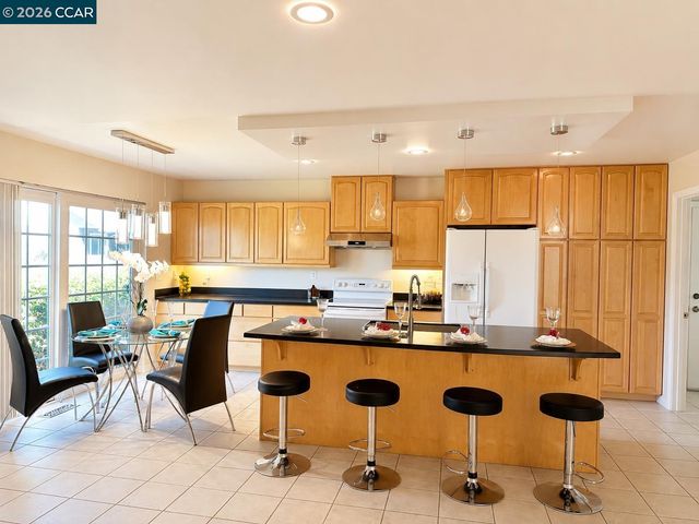 4334 Santa Rita Rd, El Sobrante, CA 94803