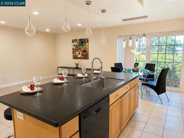 4334 Santa Rita Rd, El Sobrante, CA 94803