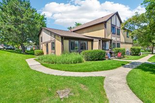 1298 Inverrary Lane, Palatine, IL 60074
