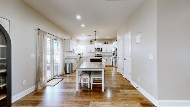 1214 Ewing Way, Clarksville, TN 37043