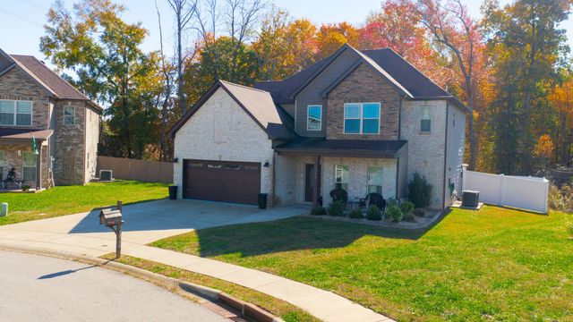 1214 Ewing Way, Clarksville, TN 37043