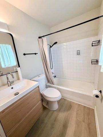 1124 18th Avenue N 1, Lake Worth Beach, FL 33460