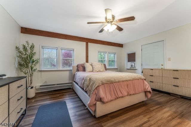 21 Marble St, Washington Boro, NJ 07882
