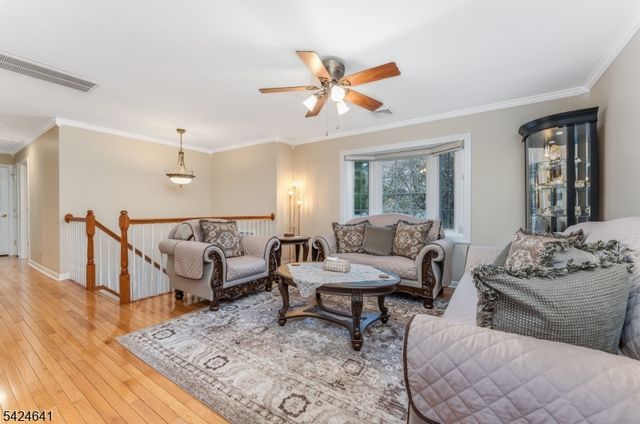 21 Marble St, Washington Boro, NJ 07882