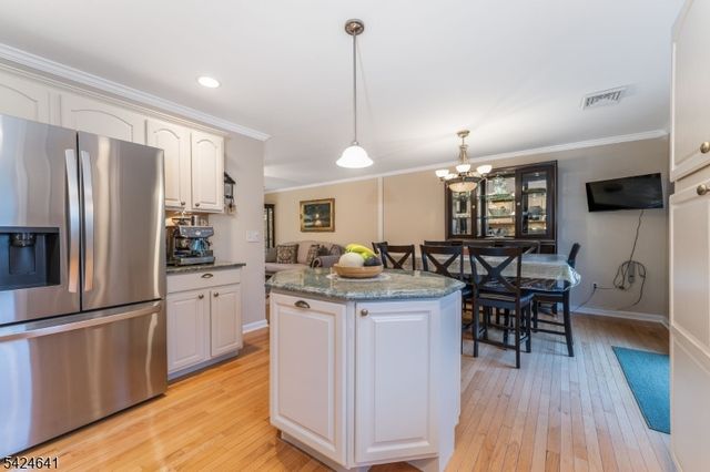 21 Marble St, Washington Boro, NJ 07882