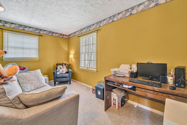 413 Falcon Ridge RD, Rocky Mount, VA 24151