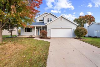 205 E Verleen Avenue, Waunakee, WI 53597