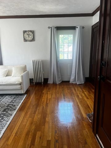 17 Fairview Ave 2, Watertown, MA 02472