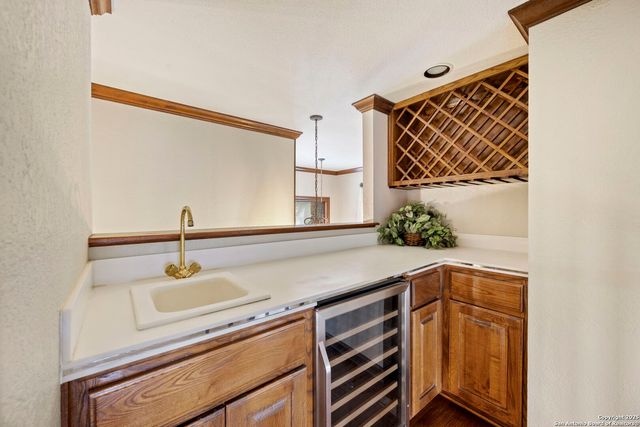 14819 Seven L Trl, Helotes, TX 78023