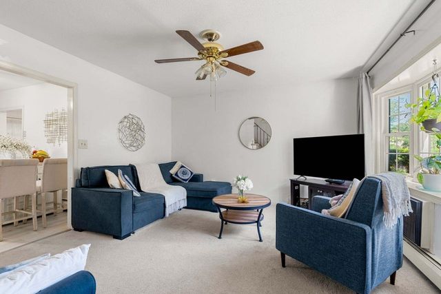 138 Golfview Drive, Manchester, NH 03102