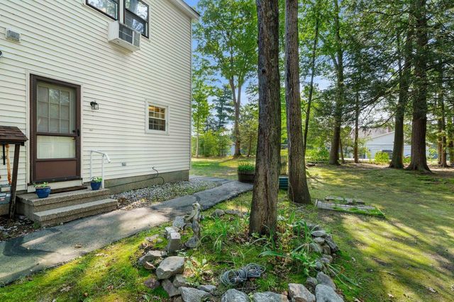 138 Golfview Drive, Manchester, NH 03102