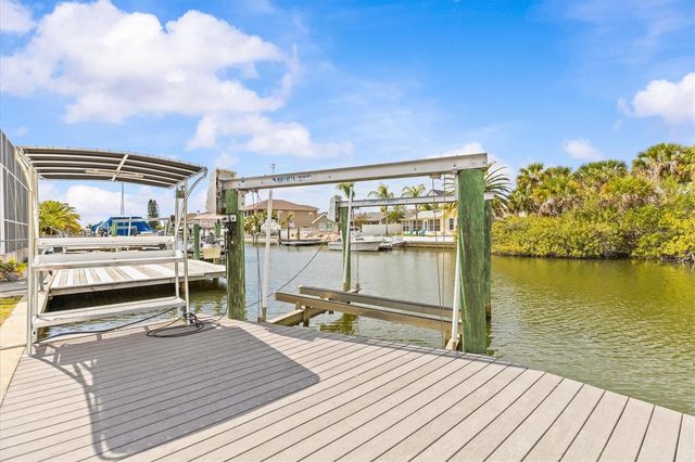 7427 SOUTHWIND DRIVE, Hudson, FL 34667