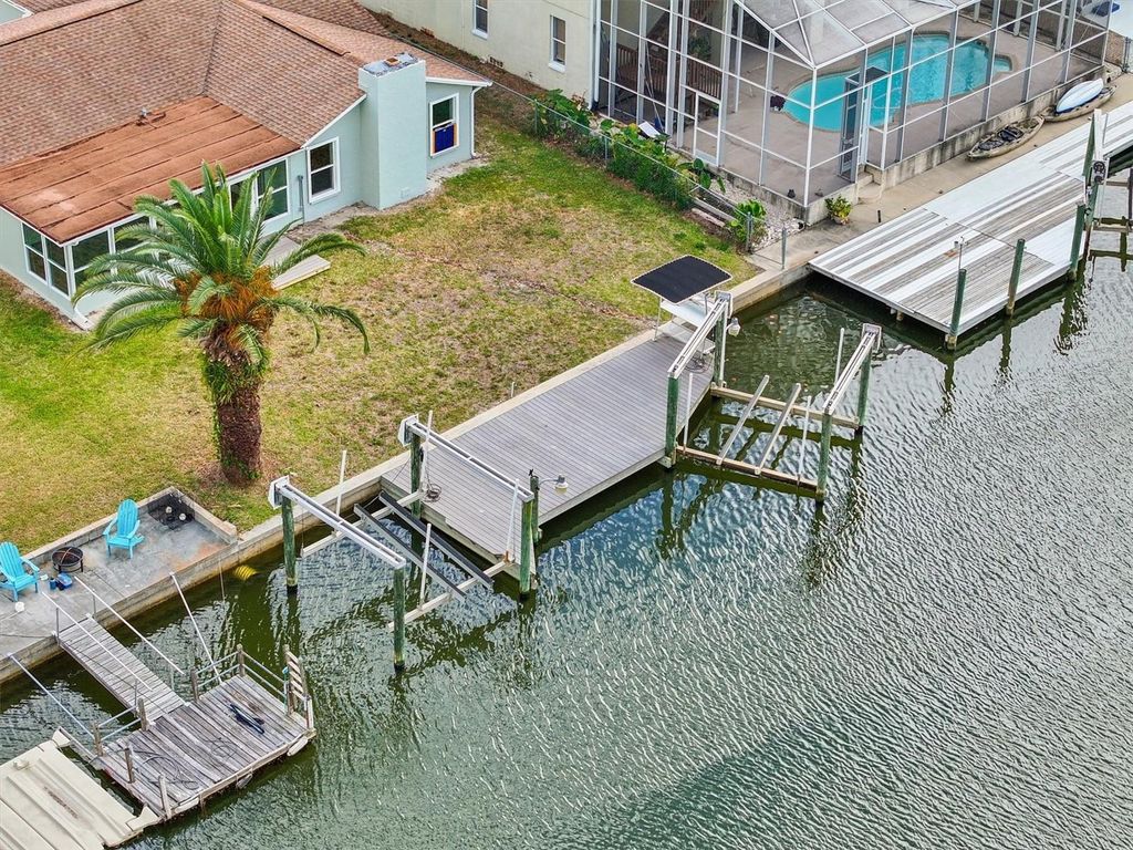 7427 SOUTHWIND DRIVE, Hudson, FL 34667