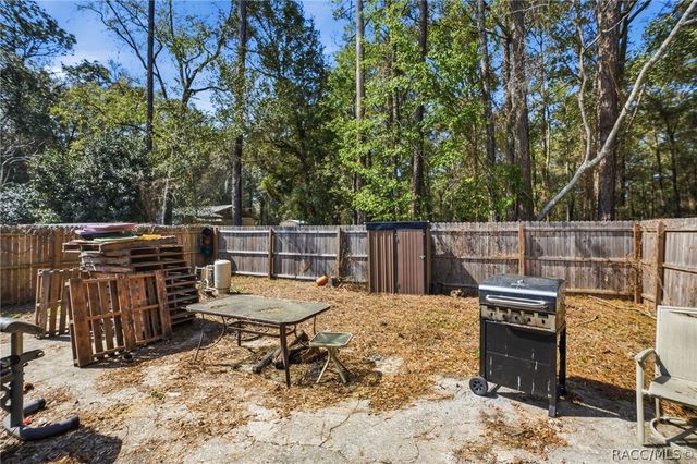 320 S Otis Avenue, Lecanto, FL 34461