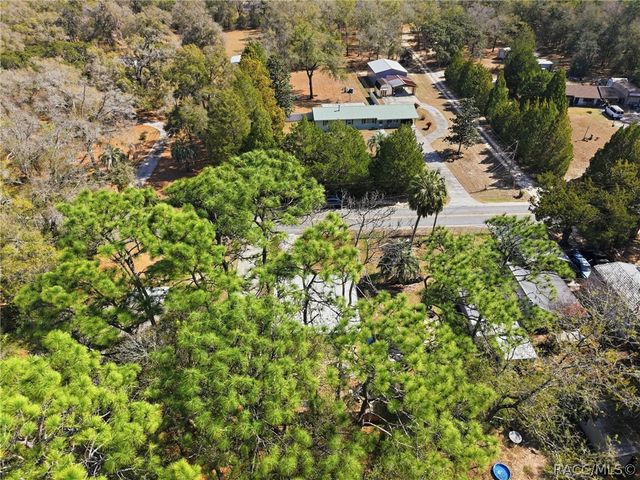 320 S Otis Avenue, Lecanto, FL 34461