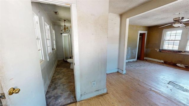 126 Channing AVE, Portsmouth, VA 23702
