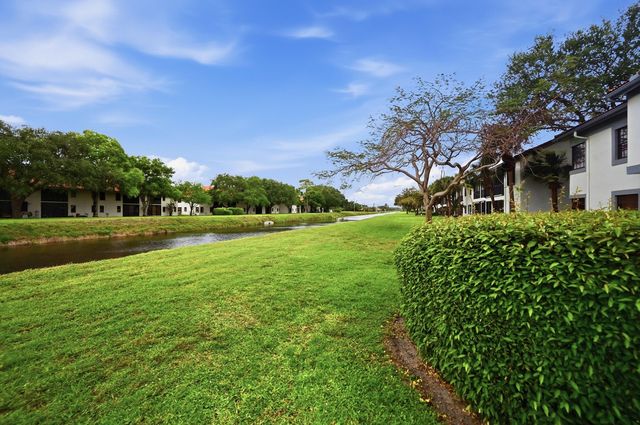 5442 Firenze Drive F, Boynton Beach, FL 33437