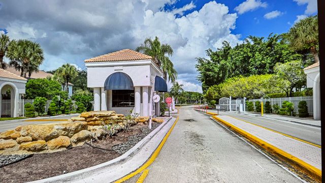 5442 Firenze Drive F, Boynton Beach, FL 33437