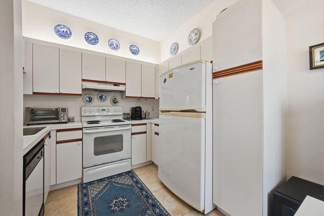 5442 Firenze Drive F, Boynton Beach, FL 33437