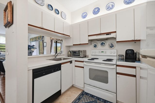 5442 Firenze Drive F, Boynton Beach, FL 33437