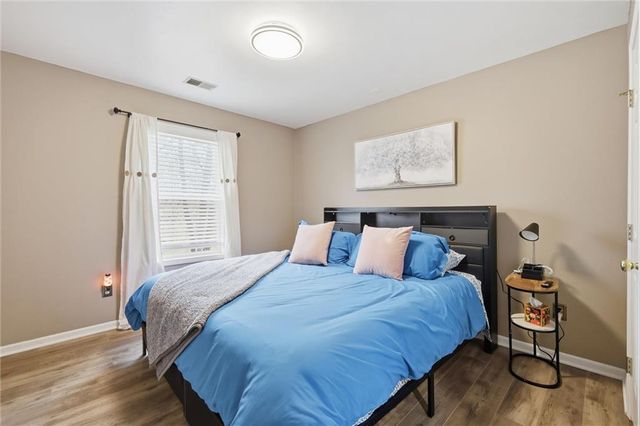 5017 N Washington Street, Gladstone, MO 64118