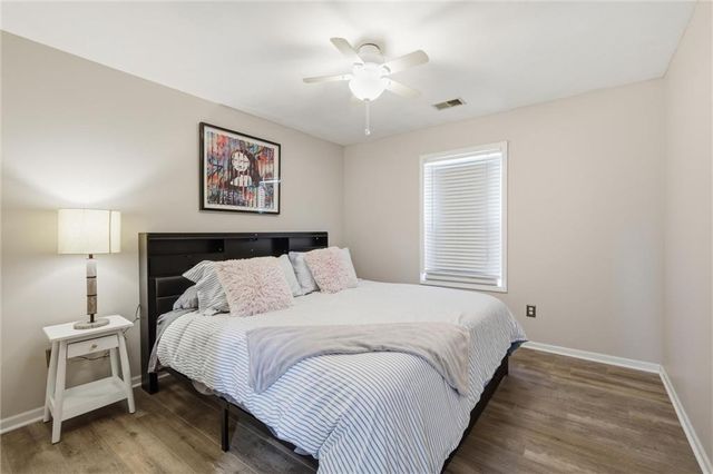 5017 N Washington Street, Gladstone, MO 64118