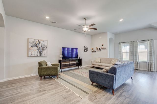 101 St Meena Court, Fort Worth, TX 76120