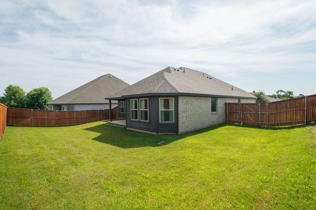 101 St Meena Court, Fort Worth, TX 76120