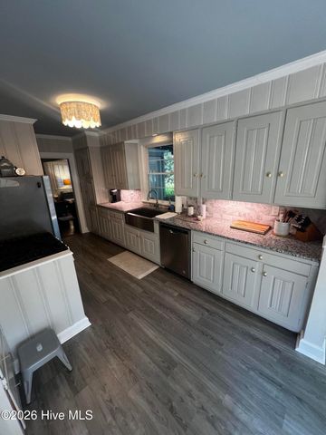 600 Clyde Avenue NW, Wilson, NC 27893