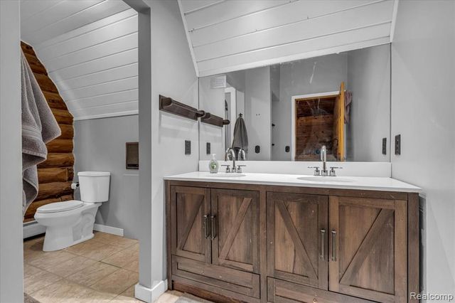 14830 County Line Road, Byron, MI 48418