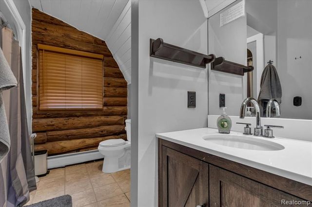 14830 County Line Road, Byron, MI 48418