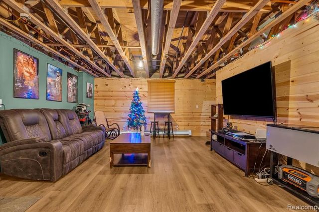 14830 County Line Road, Byron, MI 48418