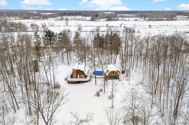 14830 County Line Road, Byron, MI 48418