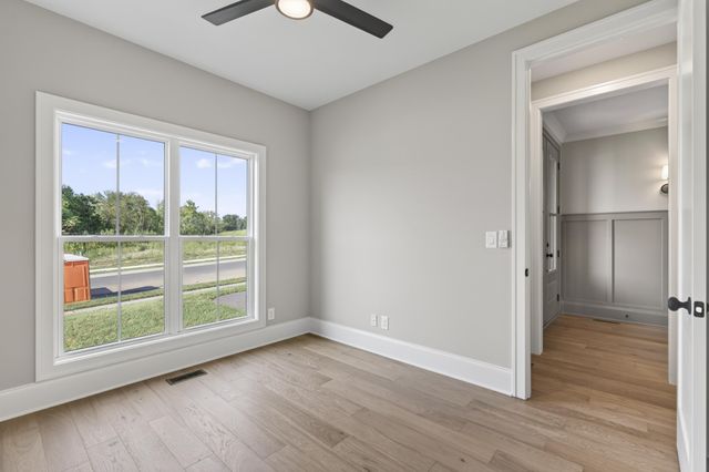 2766 Jasmine St, Lebanon, TN 37087